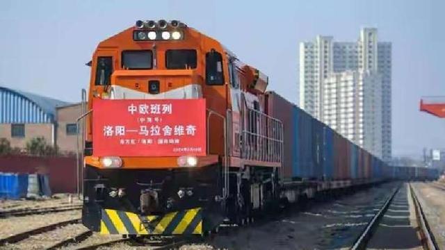 波兰不守承诺，宣布拒绝恢复中欧班列，中方：加强北极航道合作