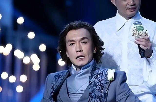 李咏也没想到，自己离世8年后，23岁的女儿就走上一条“不归路”