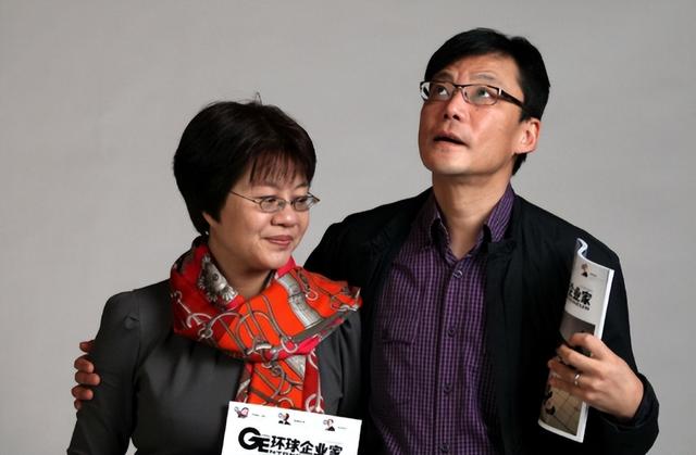 俞渝也没想到，刚离婚2年，李国庆就娶了他40年前的“白月光”
