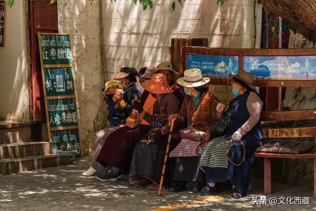 《西藏组画·牧羊人》卖出1.61亿！而你的西藏旅行是无价的！