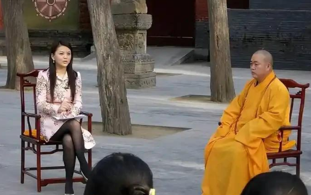 释永信被查不到两月，祸水再起，五名女性只是冰山一角