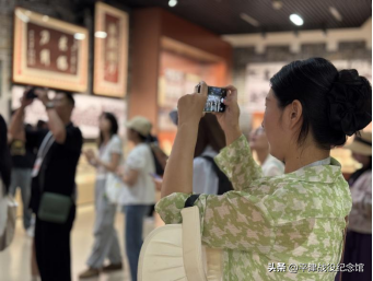 “何以中国·和合共生”媒体采访团深度探访平津战役纪念馆