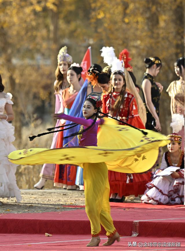 新疆阿瓦提县第二届金胡杨节“胡杨公主”评选演绎美丽动人故事