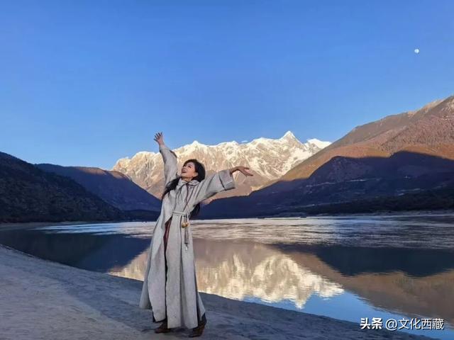 天啊，连万茜着迷的南迦巴瓦，世上还有比它更美的山峰吗？