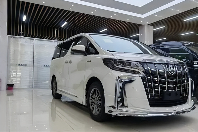 坑惨国人的4款“伪豪车”，价格贵毛病多，国外没人要国内当成宝