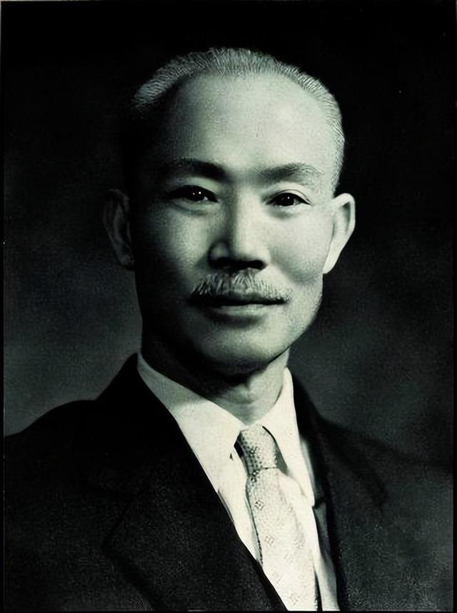 毛主席评价蒋介石：他手下有三大悍将，重用一位都不会败得这么惨