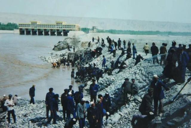 比三峡大坝还高62米，鱼如何翻越大坝产卵？世界第一高坝：大石峡