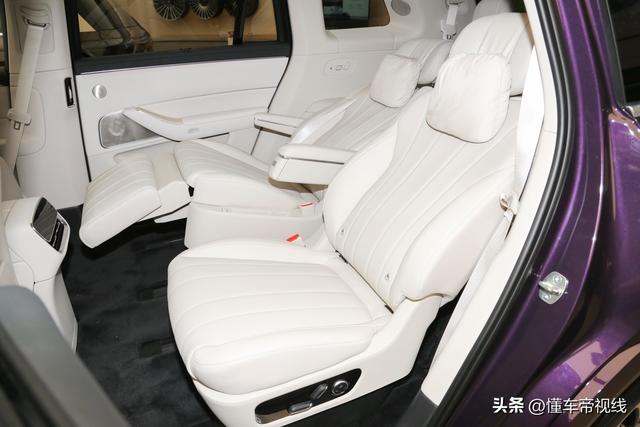成都车展探馆问界M8纯电版实车