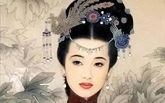 只因长得漂亮，先后被6人轮番霸占60年，48岁依然被人争抢宠爱