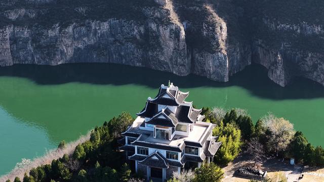 船行碧波上，人在画中游——济源黄河三峡行记