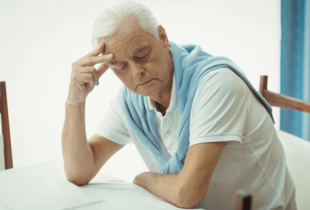 55岁大姐动不动就一身汗，去医院体检，医生叹息_怎么早不来呢