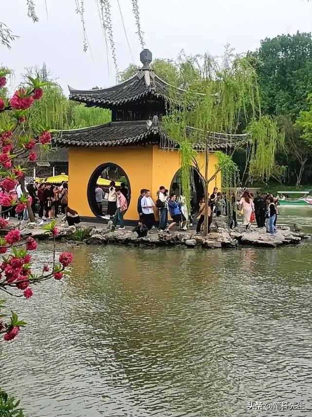 导游逆袭董事长！瘦西湖冲香港IPO，游客能撑住吗？