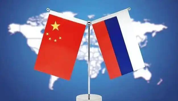 特朗普也没想到，刚敲定俄美会晤不到24小时，普京电话就打到北京