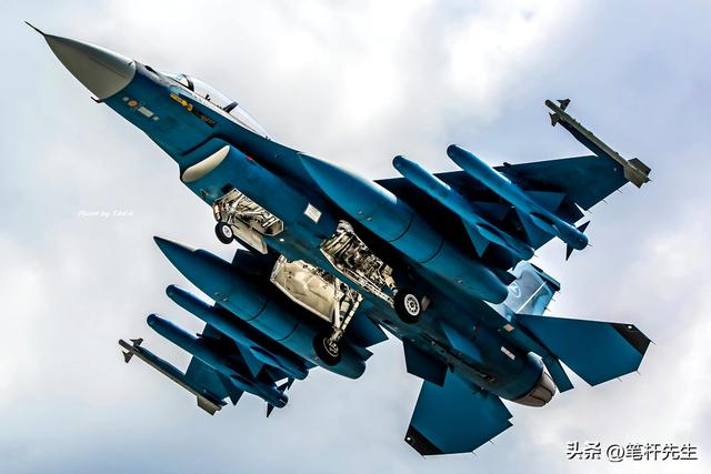 450 公里外叫阵辽宁舰，日 F-2 挂载老式导弹，难破中国防空网