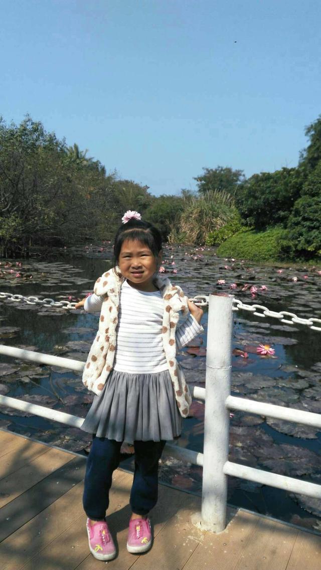 带着孙女去旅行（154）海口白沙公园