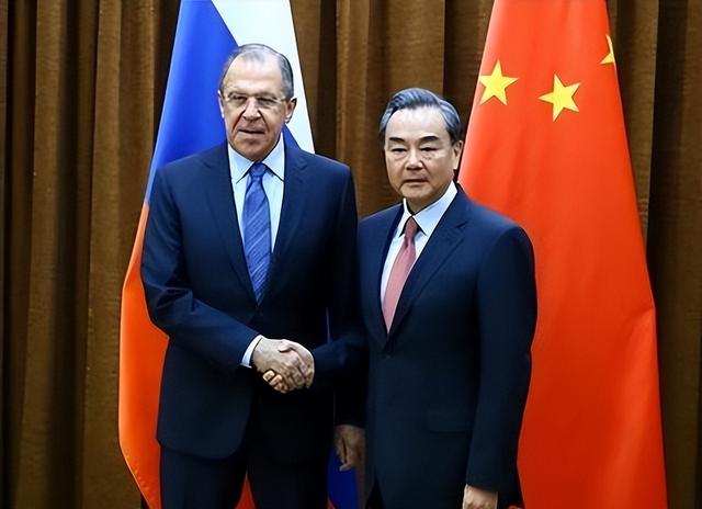 普京：无意与欧洲开战