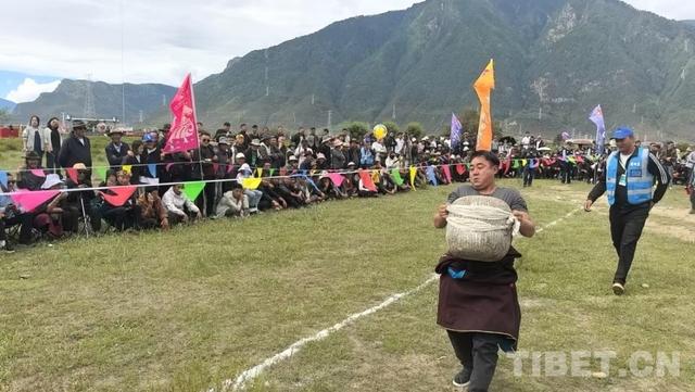 西藏林芝：文体结合展现民族文化