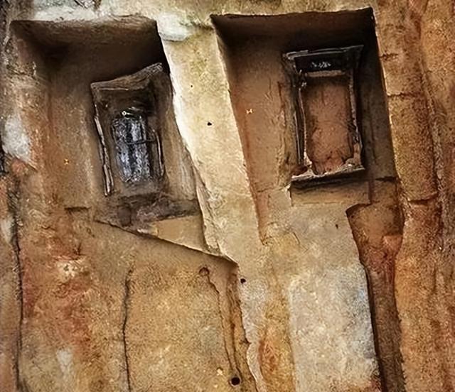 遵义新蒲：中桥水库“官坟”群