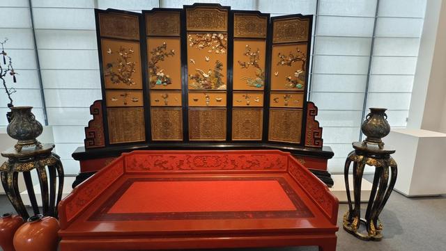 聚焦盛会筹备|武当国际文化旅游创意活动文创作品展布展完成500余件匠心之作将集中展出