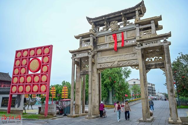 瀍河区铜驼暮雨街区：打造滨水开放空间 提升游客消费体验
