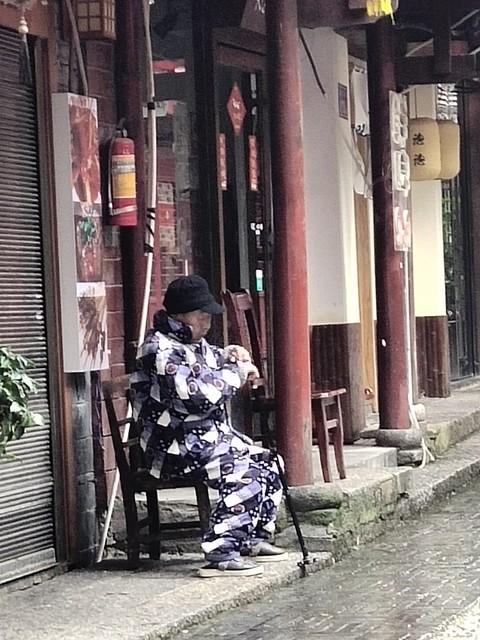 64岁阿姨掏心窝：日本自由行不累人？3个"笨办法"我用一次爽一次