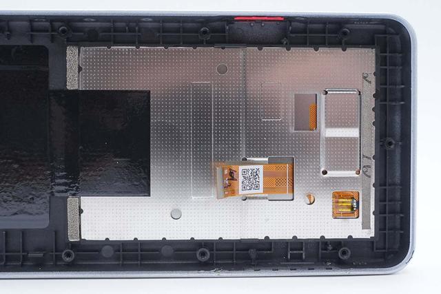 高达1999元售价是怎样的用料做过水准？中兴U60 Pro 5G随身WiFi拆解