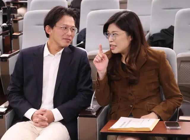 国民党最终目标曝光了，郑丽文向大陆交底了	，却绝口不提那2个字