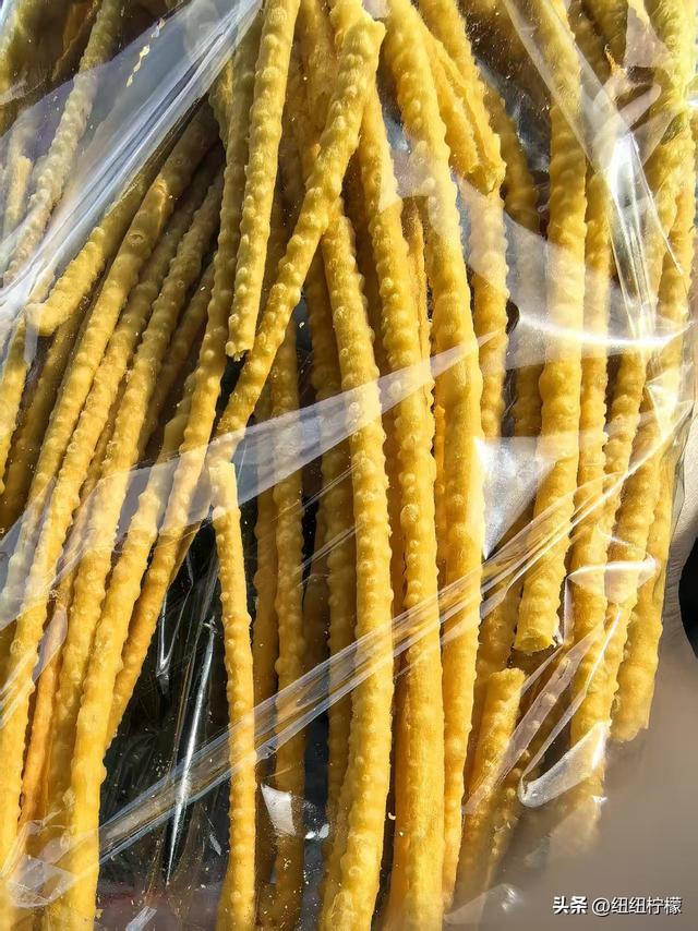 在甘肃省定西市临洮县吃了牛肉面，一碗面条多到足够两个人一起吃