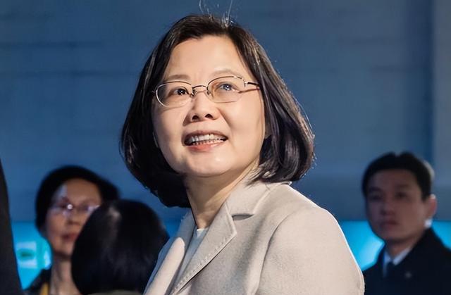 郑丽文提“一国两区”后	，岛内讨论“一国两制方案	”，国台办回应