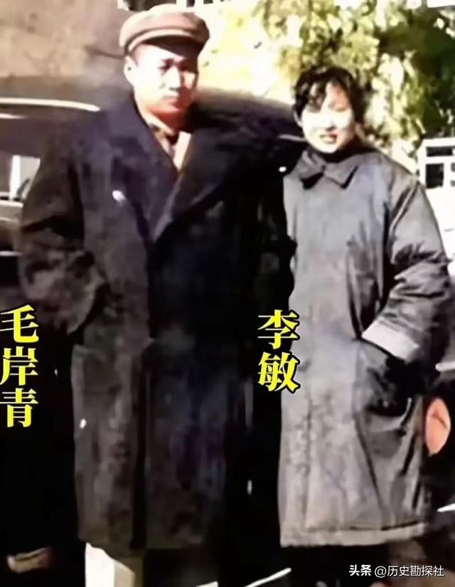 毛岸青81岁生日时的全家福，两个妹妹前来贺寿，儿媳刘滨体贴蹲着