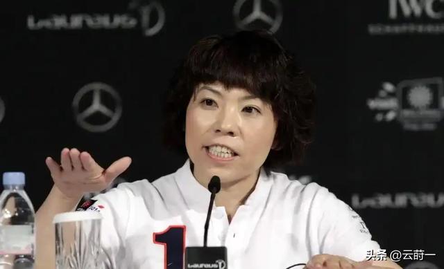 涉贪腐被带走、败光20亿、移民改国籍，邓亚萍身上的谣言太离谱