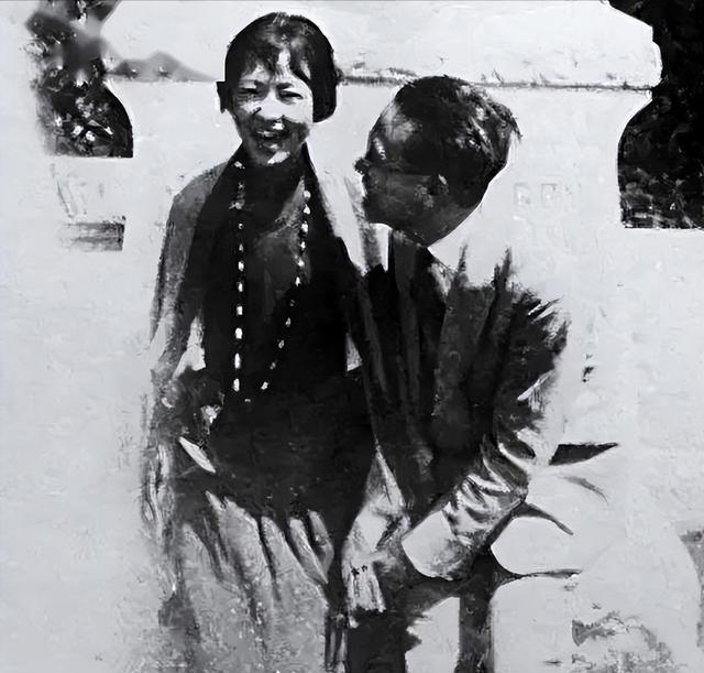 林徽因落选的国徽方案，网友看后感叹：审美确实一绝，但真不合适