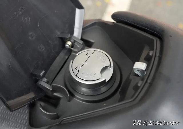 三阳ADV踏板剑齿虎400&SHEX125平踏高清图赏！文末彩蛋，它来了！