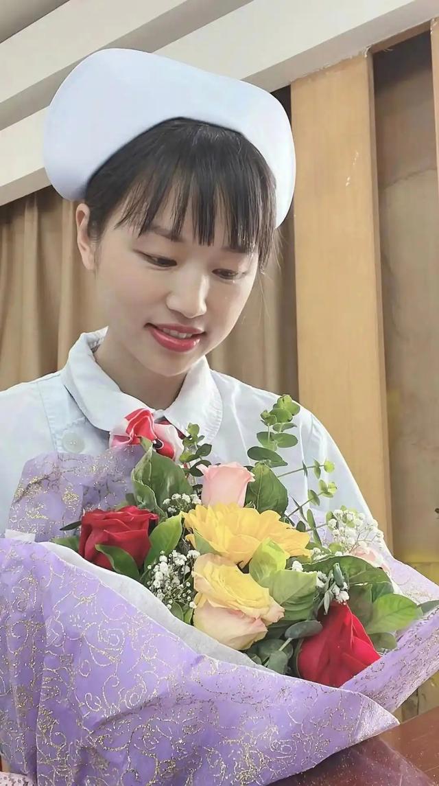 解聘传闻真相大白2个月，女护士张水华近况曝光，白岩松没说错