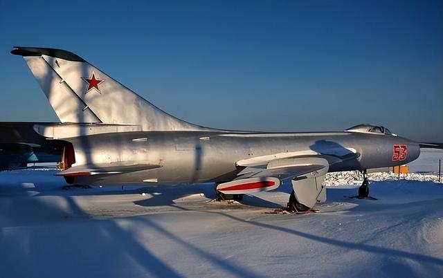 攻不了也守不住？中国空军在西藏上空	，被印度空军足足欺负了40年