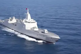 中美海战推演出炉，055万吨大驱迎战8艘美军舰，结果令人振奋图片