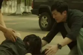 《漂白》结局：原来，这才是甄珍从安全屋跑下楼的真相图片