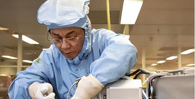 让光刻机变成“废铁”？中企正式官宣，日、美企业最担心的事来了