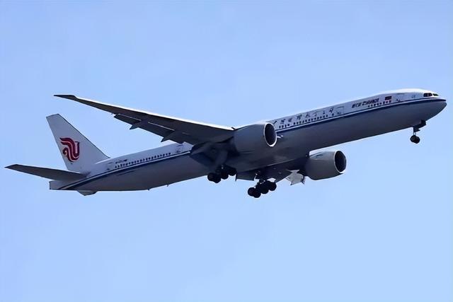 全面取消！中国反制手段升级！高市慌了，踩红线让日本已无力承受