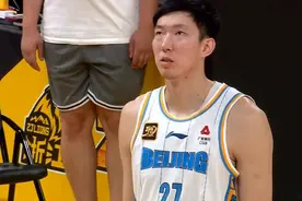 北京2分绝杀广厦，赛后数据一清二楚，不是周琦，最大功臣是他！图片