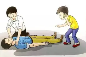 男子工作中晕倒，坚持至下班就医抢救无效死亡，法院：属于工伤，公司须赔偿图片