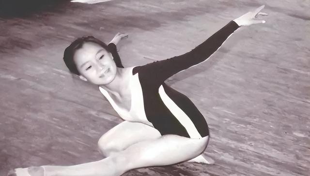 她5次上春晚，被恩师夺初夜，自杀未遂不幸流产，56岁却无人敢娶