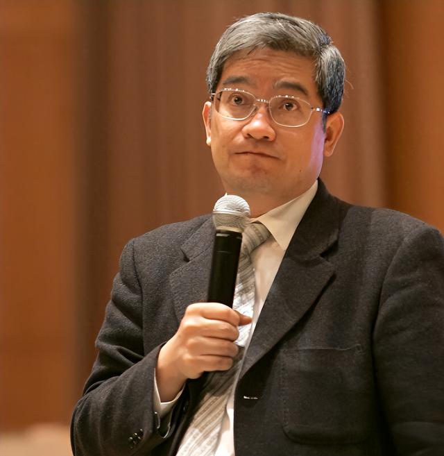 善恶终有报！包养空姐、算计其负债900万的郎咸平，如今自食恶果