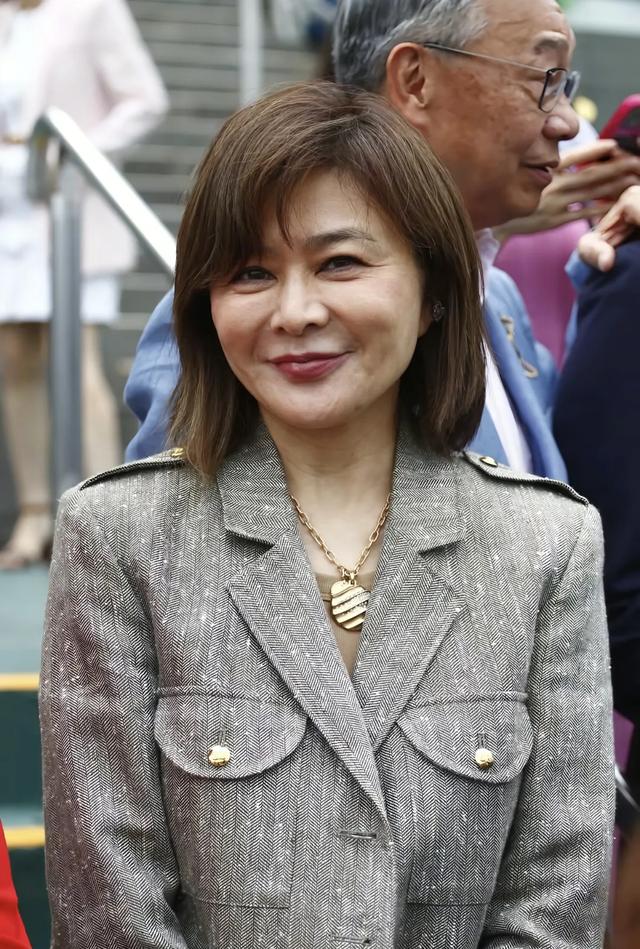 关之琳前男友陈泰铭近况曝光，69岁享受奢侈生活，与关之琳不联系