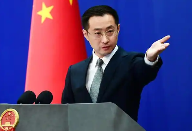 高市拒不认错，日方威胁驱逐中国外交官，中方一句话下达最后通牒