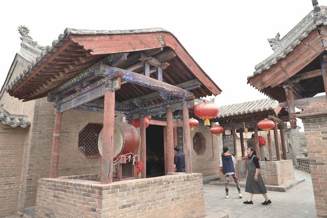 房上建房，院中寻院——夏县堆云洞