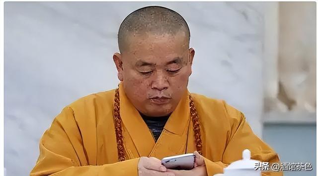 少林寺官宣新住持不到2天，恶心一幕出现，遭网友质疑，理由一致