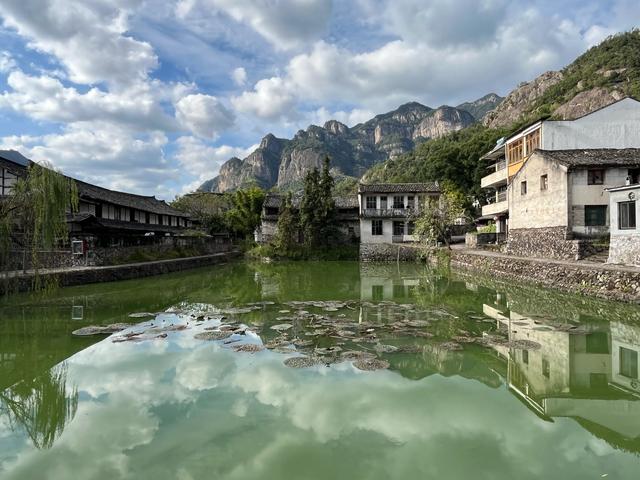 退休夫妻自驾温州永康之苍坡古镇、石桅岩、芙蓉古镇、丽水街