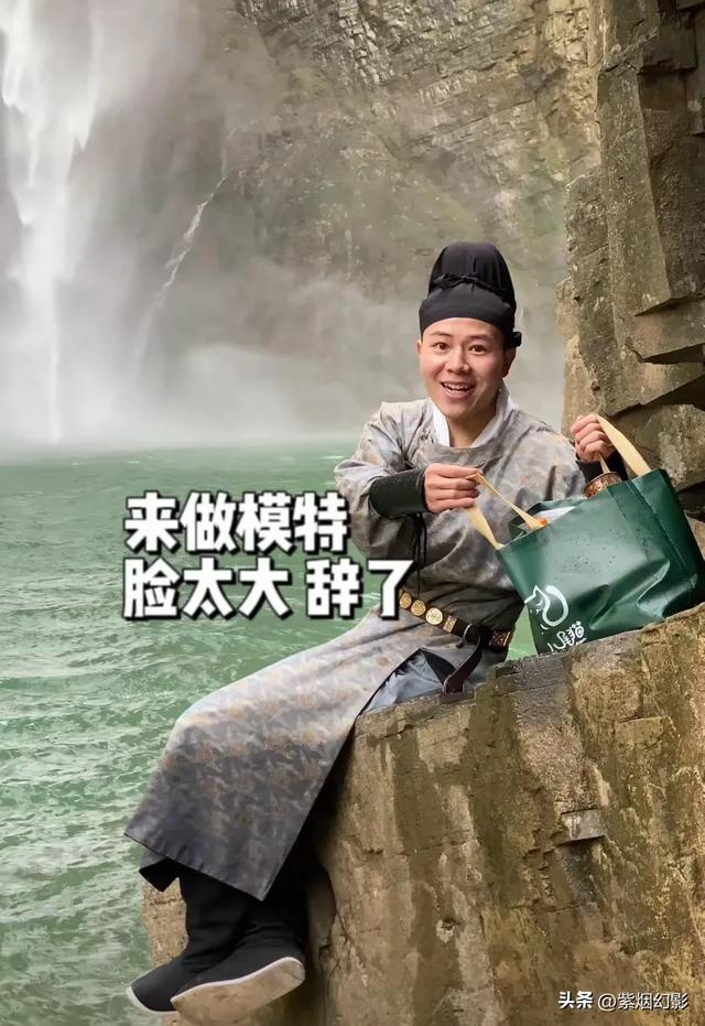 湖南新闻主持人离职后，沦为外卖骑手，点破当今就业的残酷现状