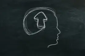 经常更换微信头像的人，一般都逃不开这几种心理！图片